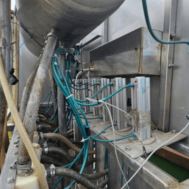 Полуавтомат розлива ЛД-8ГП инв.7501