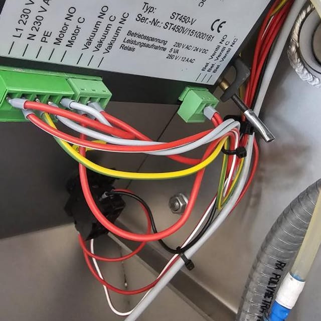 Массажер VAKONA 100л инв.13254