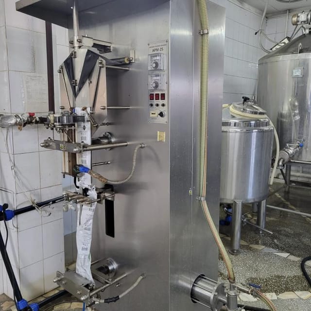 Автомат розлива в пленку АРМ-25 инв.13291