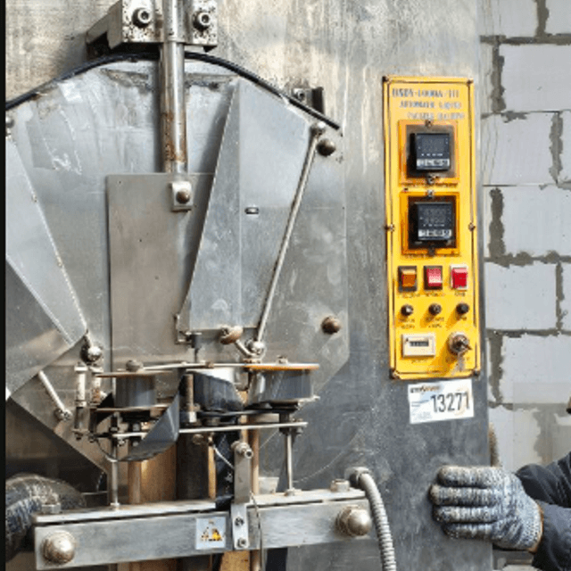 Автомат розлива в пленку АРМ-25 инв.13291