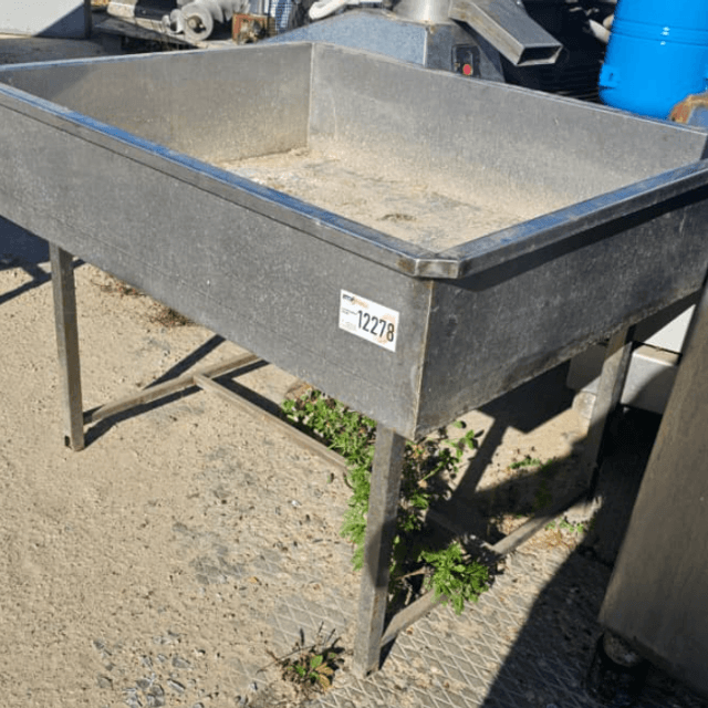 Дренажные ванны 200л инв.12208