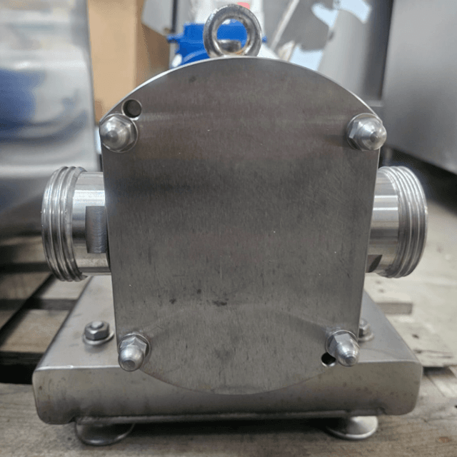 Насос  инв.11628