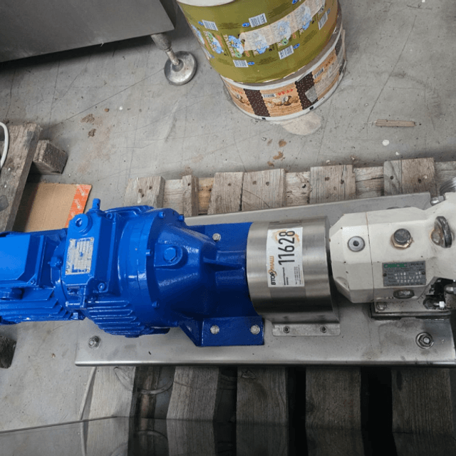 Насос  инв.11628