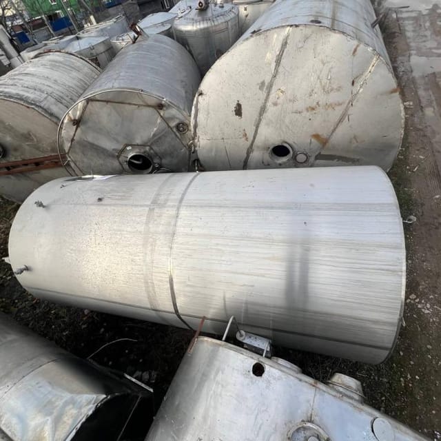 Емкость 15 кубов термос инв.13027