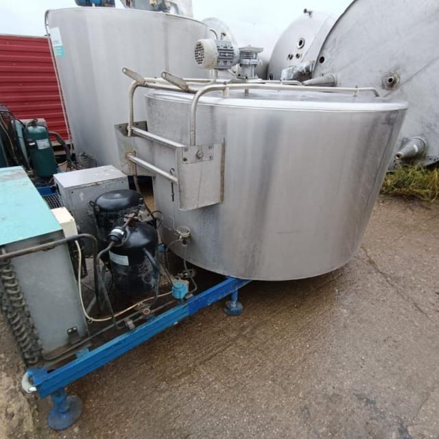 Танк охладитель 1000л инв.13032