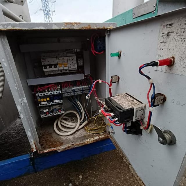 Танк охладитель 1000л инв.13032