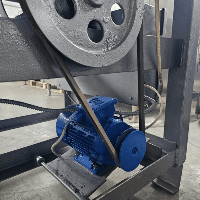 Тестомес 200л инв.11592