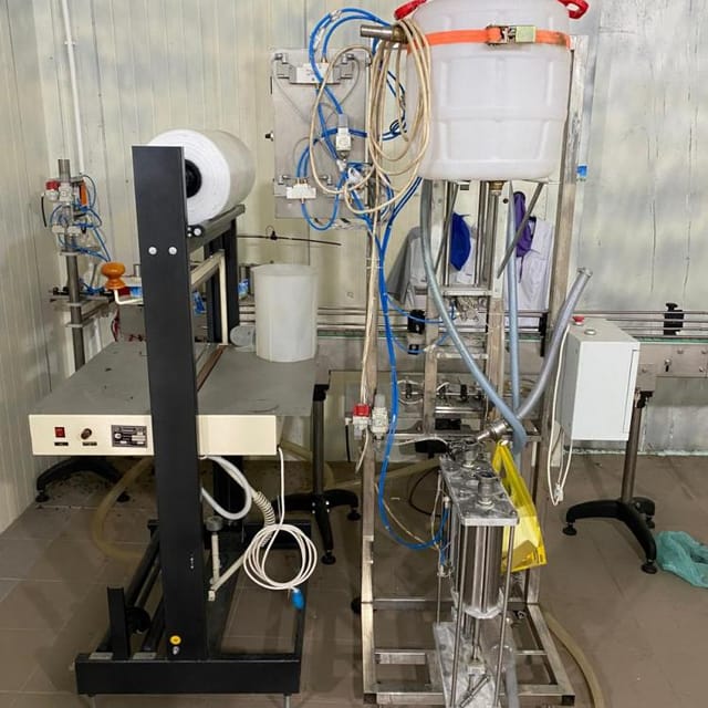 Линия розлива в ПЭТ-700