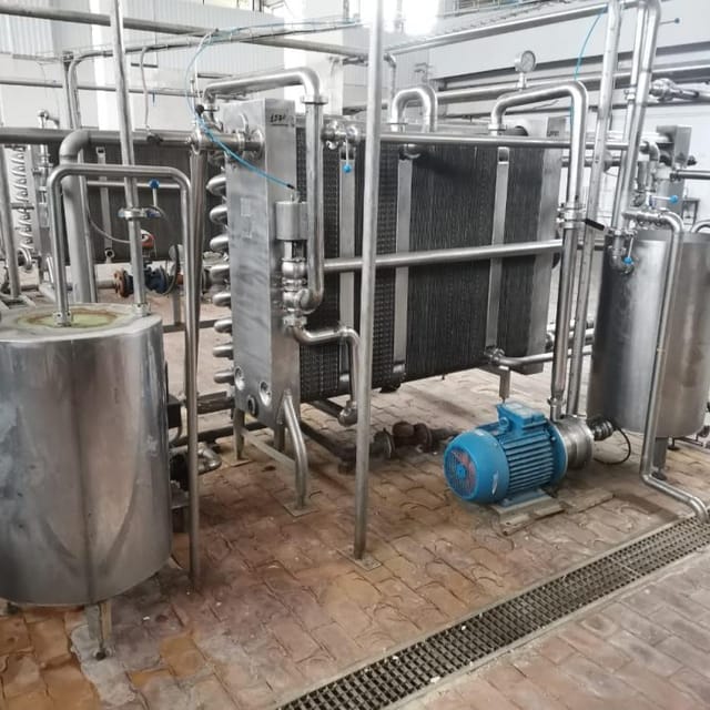 Пастеризатор 10т/час с выдерживателем 45сек