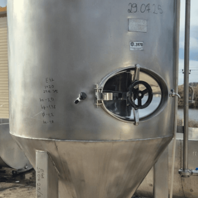 Емкости  ЦКТ, объем 2 куб.м е.3969