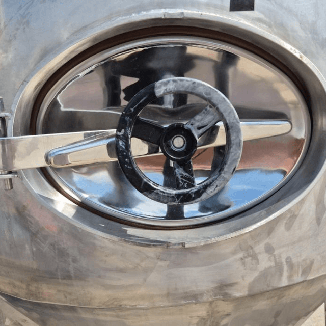 Емкости  ЦКТ, объем 2 куб.м е.3969