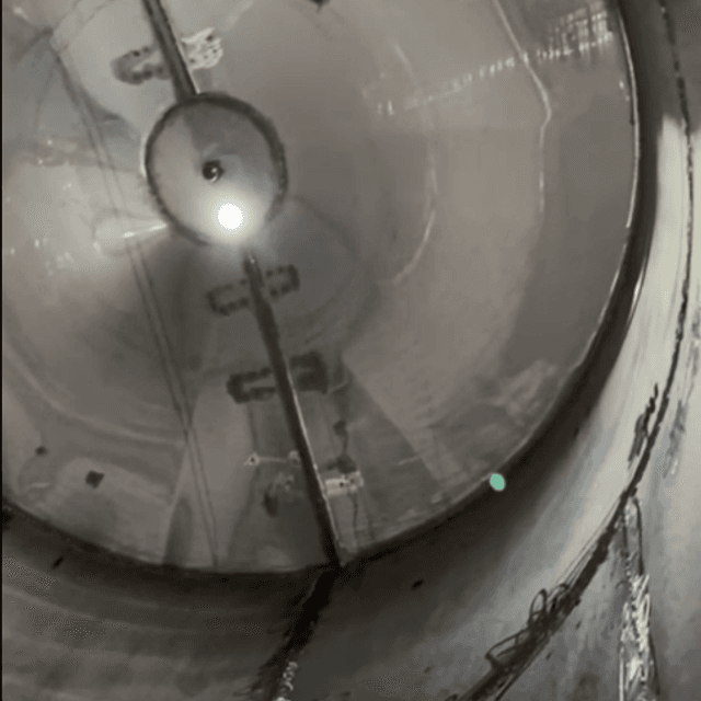 Емкости нержавеющие, объем 12 куб.м.