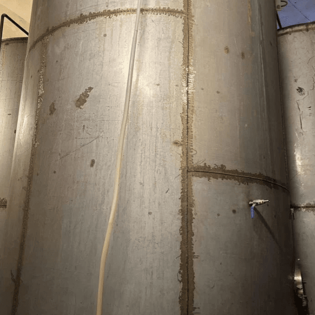 Емкости нержавеющие, объем 12 куб.м.