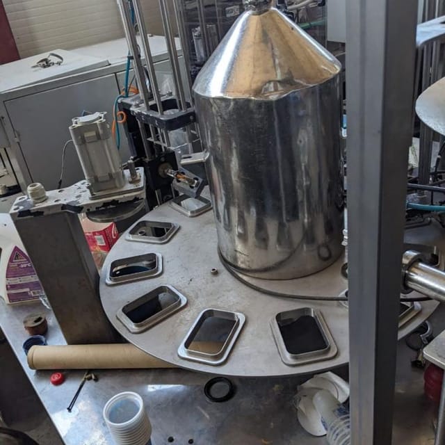 Фасовщик в ванночки ПАСТ ПАК е.2592