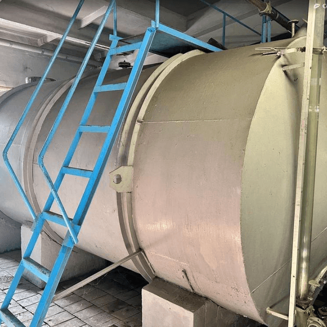 Емкость 25 кубов горизонтальная