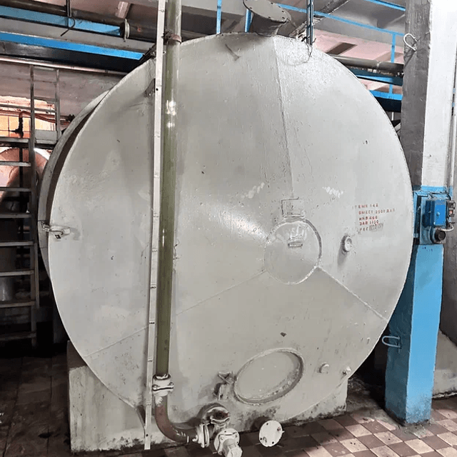 Емкость 25 кубов горизонтальная