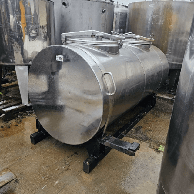 Емкость 1200л для молоковоза инв.13060