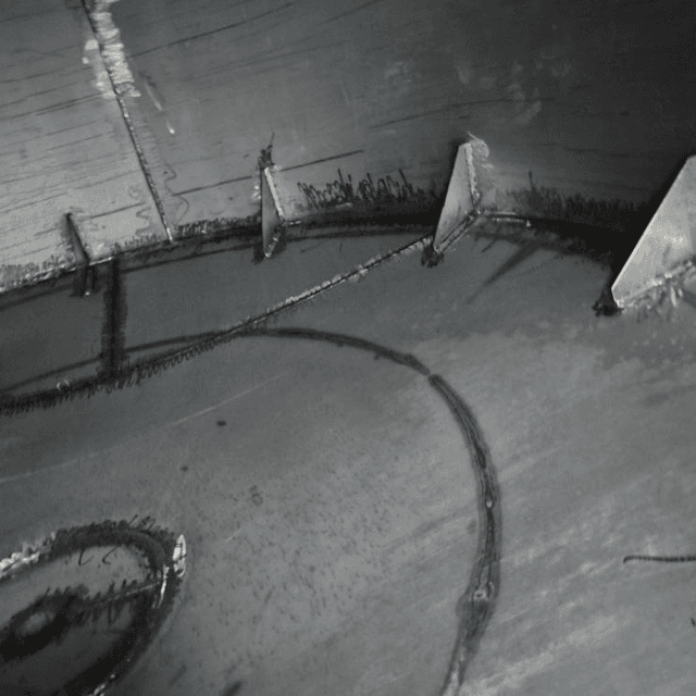 Емкости нержавеющие, объем 12 куб.м.