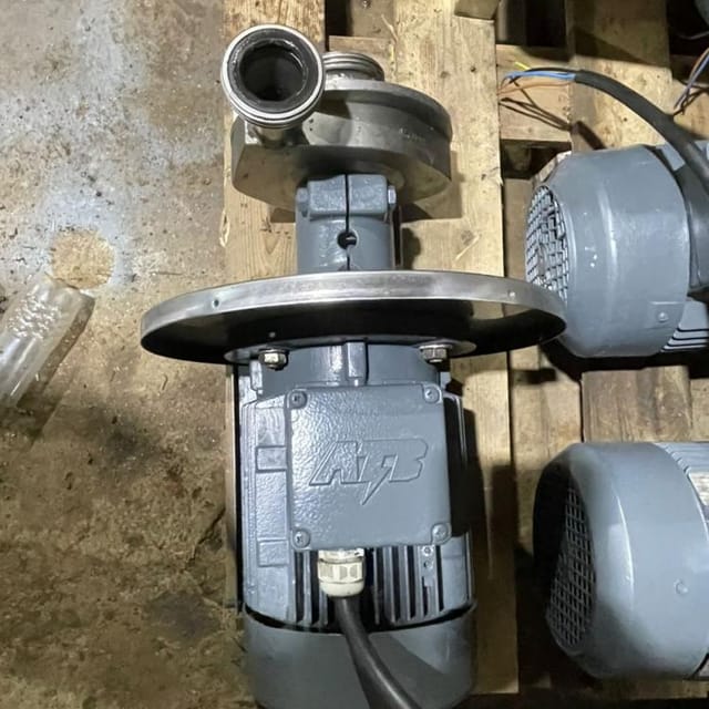 Насосы 6 куб.м инв.13077