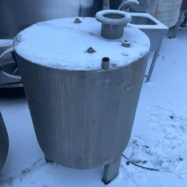 Емкость 300л одностенная инв.13909