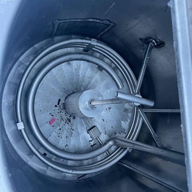 Емкость 350л одностенная инв.13915