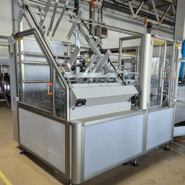 Линия розлива напитков 6000бут/час в стекло 0,5л