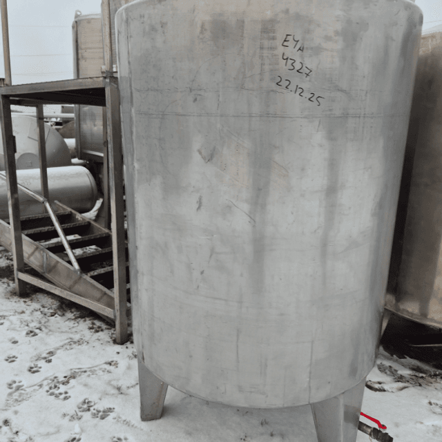 Емкости нержавеющие 1 куб.м е.4342