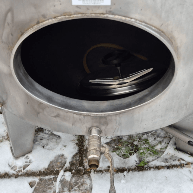 Емкости нержавеющие 1 куб.м е.4324