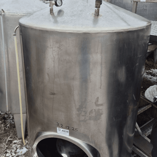 Емкости (аппарат дображивания) 1 куб.м е.4339