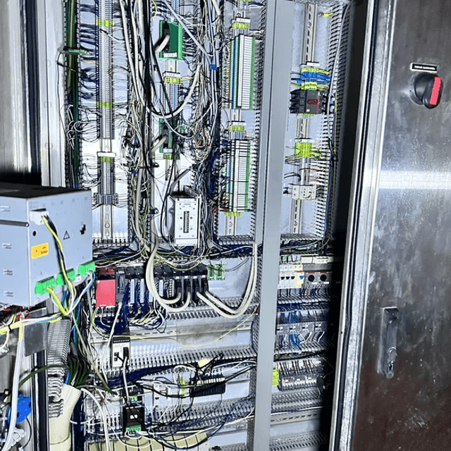 Линия розлива в пленку  FINPACK ELECSTER ЕА-3600