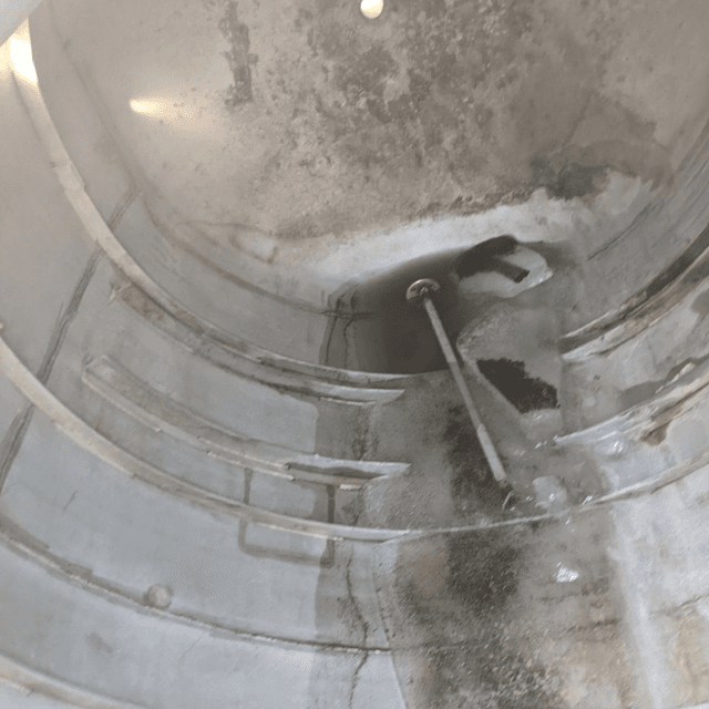 Емкость объем 3,3 куб.м е.4117