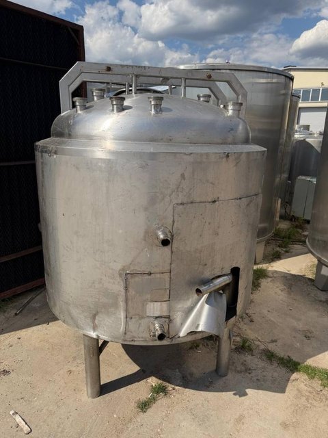 Емкость с рубашкой штрипс 1,5 куба инв.13869