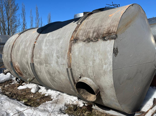 Емкости нержавеющие, объем 25 куб.м е.4538