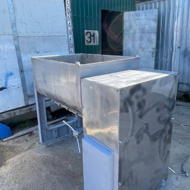 Фаршемешалка Л5-ФМ2-У-335  335л с подъемником инв.10688