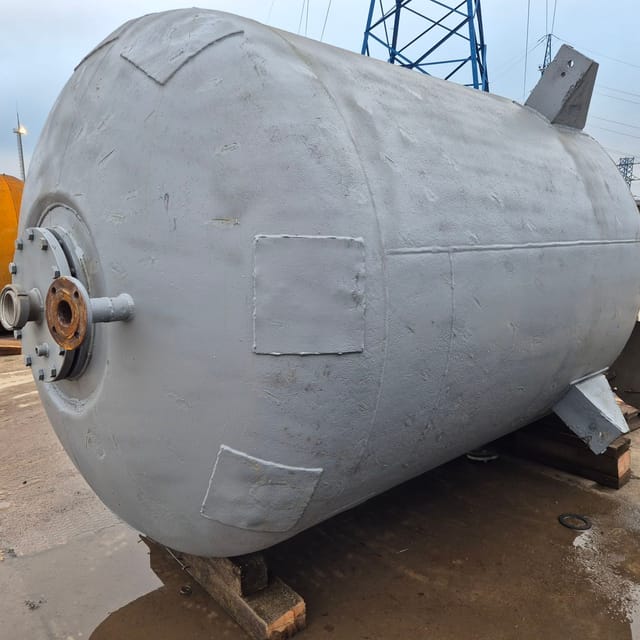 Реактор нержавеющий, объем 5 куб.м е.3499