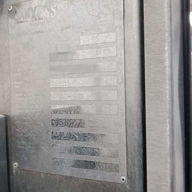 Розлив в ПЭТ 3000 бут/час