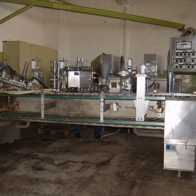 Автомат для фасовки мороженого  Tetra Laval Food FM 600 инв.5823