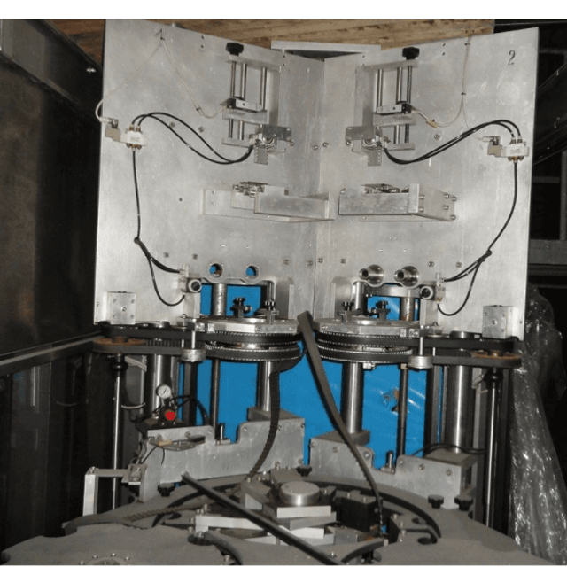 Станок надевания термочулка на бутылку clever