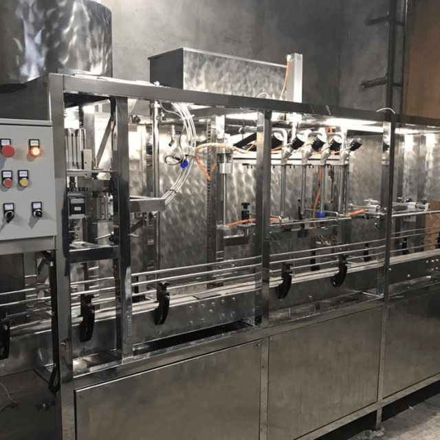 Триблок розлива в пэт бутылку 5л автомат