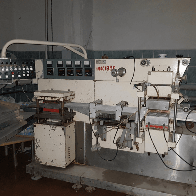 Фасовщик плавленого сыра в ванночки  инв.1705