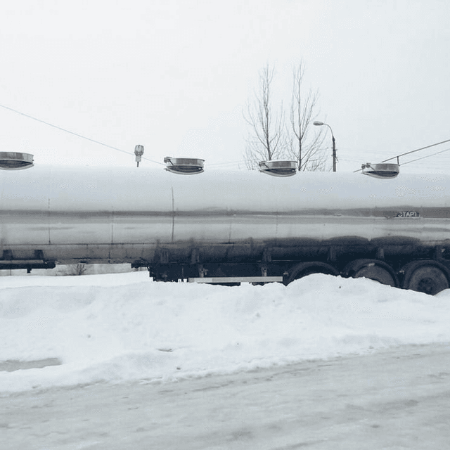 Полуприцеп цистерна 30 кубов