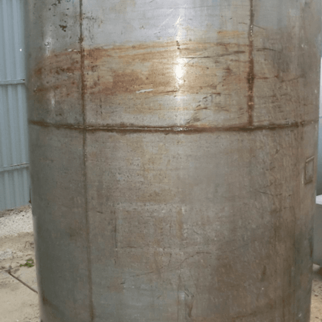 Емкость 3,5 куб.м. высота/длина 2(м)