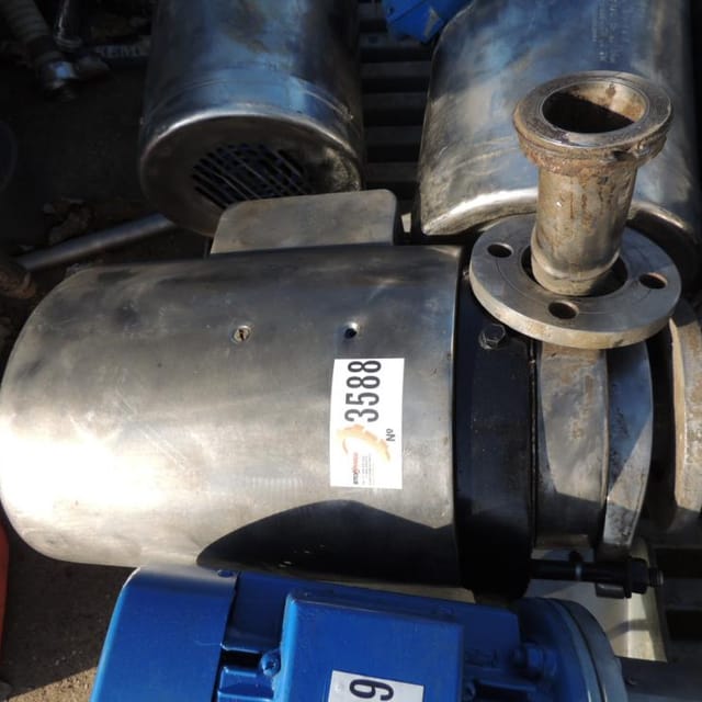 Насос циркуляционный водяной 20м3 инв.3588