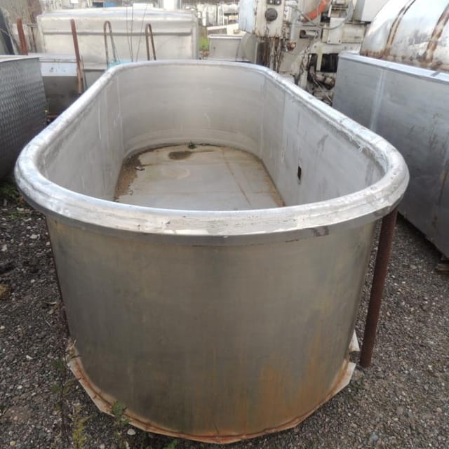 Ванна 2500л  инв.3316