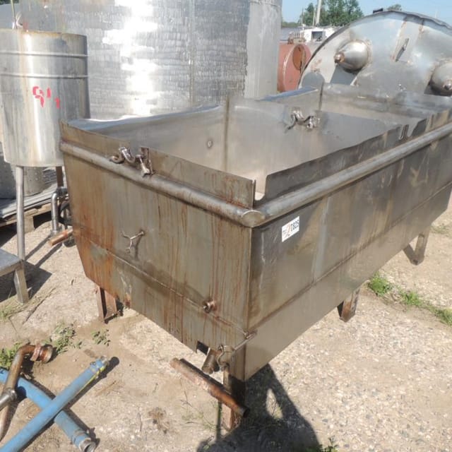 Ванна двухсекционная 1000л инв.7825