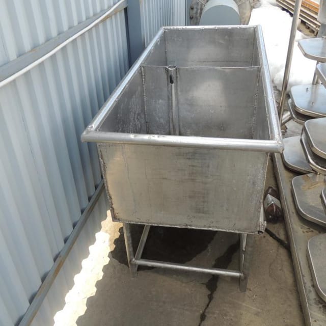 Мойка двухсекционная 378л инв.2532 