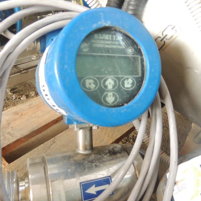 Расходомер магнитный диаметр входной трубы ДУ-50  инв.5646