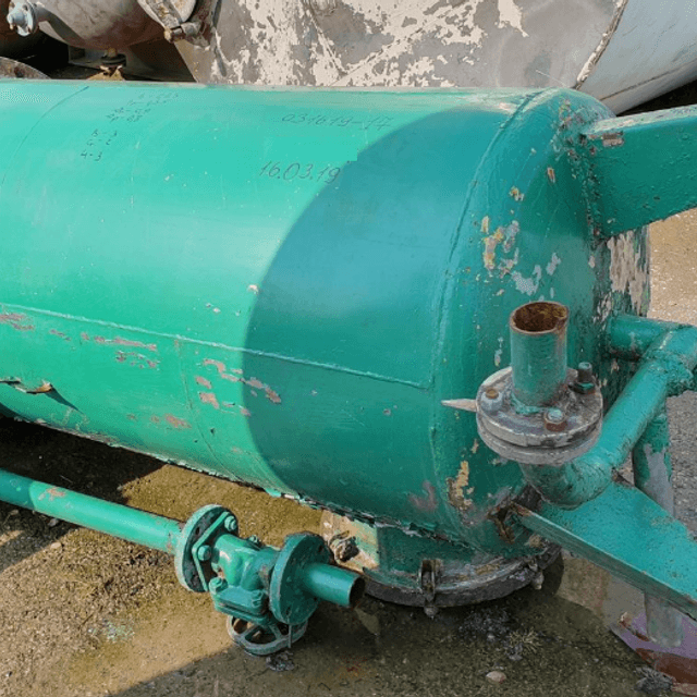 Емкость 0,7 куб.м. фильтр насыпной вертикальный