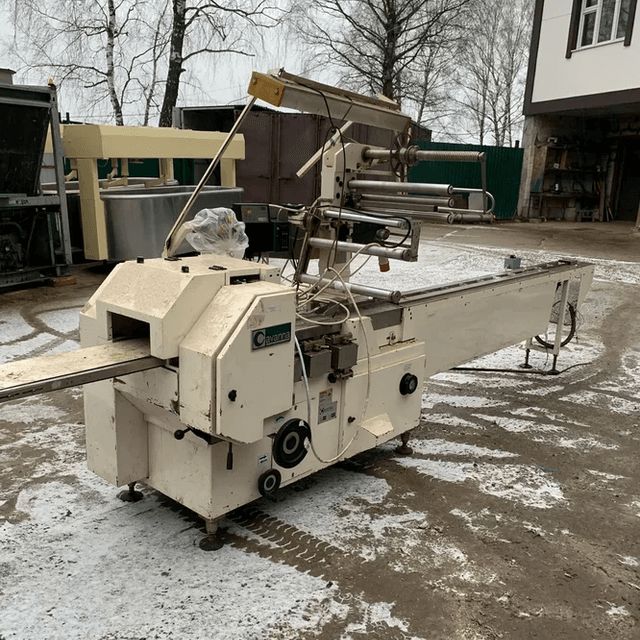 Горизонтальный упаковщик флоупак Cavanna инв.4257