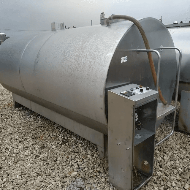 Танк-охладитель молока без установки охлаждения. 5000л инв.4462